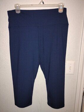 Plus size women's leggings